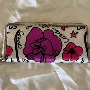 Coach Poppy Zippered Wrislet